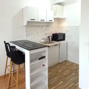 Garsoniera de inchiriat in zona Kogalniceanu - Fotografie 2