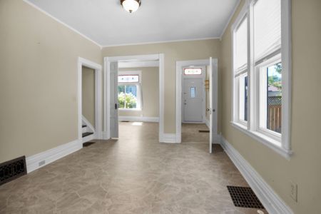 For Lease - 824 Stedwell Street, London East, Ontario - Photo 3