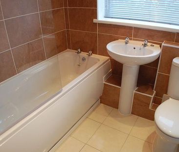 2 bedroom apartment to rent - Photo 6