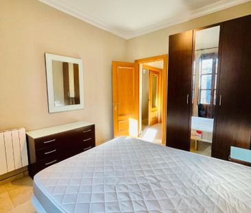 Piso de alquiler en Calle San Matías, San Matías - Realejo - Photo 1