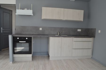 Location Appartement 2 pièces 44m² - Photo 3