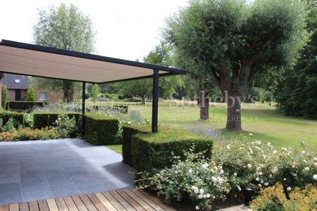 Location Maison 8 pièces 248m² BONDUES 59910 - Photo 2