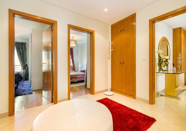 3 Bedroom Apartment with a view, Telheiras, Lisboa