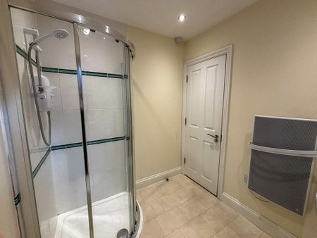 Studio to rent - Photo 5