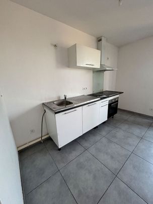 Location appartement 1 pièce, 36.38m², Combs-la-Ville - Photo 1