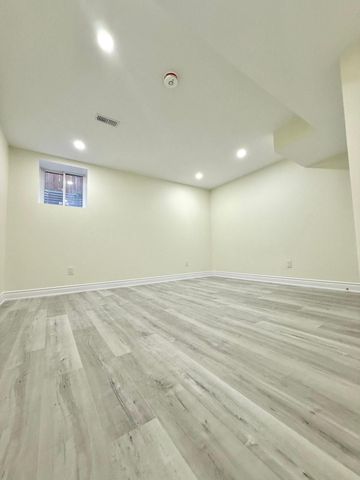 For Lease - 6 Cottonfield Circle Unit# Basement, Caledon, Ontario - Photo 4