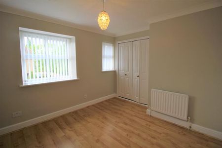 2 bedroom terraced house to rent - Photo 5