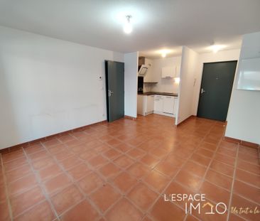 Location Appartement 2 pièces 38m² CAVAILLON 84300 - Photo 2