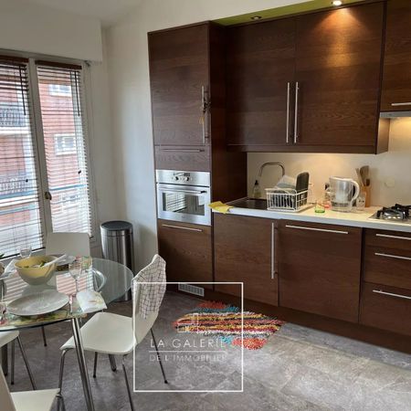 Location Appartement 3 pièces 103m² TOULOUSE 31400 - Photo 3