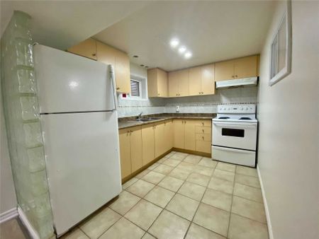 For Lease - 3081 Nawbrook Road Unit# Basement, Mississauga, Ontario - Photo 4