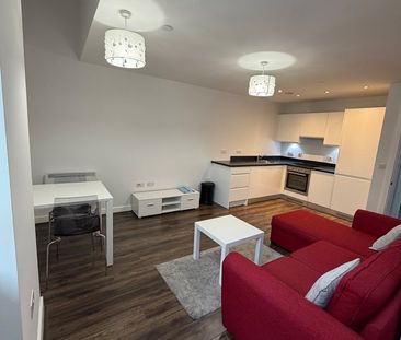 1 Bed Flat, The Strand, L2 - Photo 1