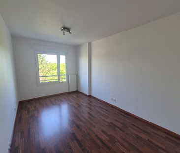 Location Appartement 3 pièces 69m² AMBILLY 74100 - Photo 6