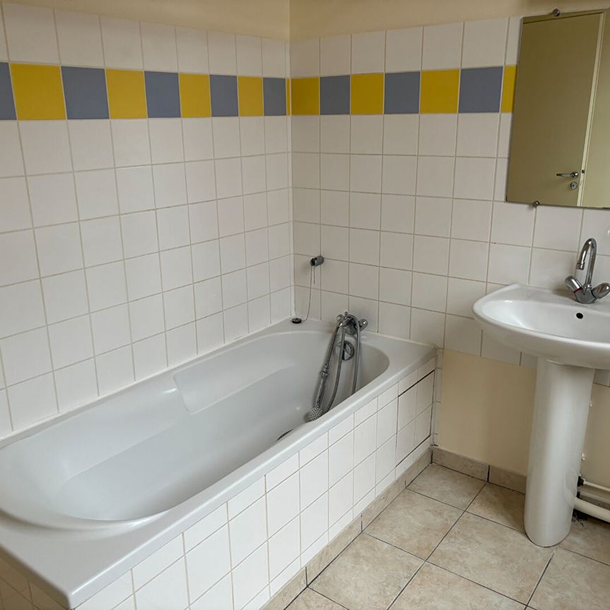 Location Appartement 2 pièces 53m² - Photo 1