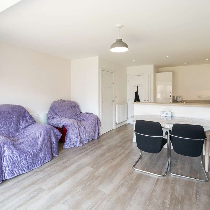 Whitelands Way, Bicester, Oxfordshire, OX26 - Photo 1