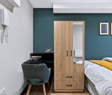 Studio Flat, Stoke Newington High St, N16 - Photo 1
