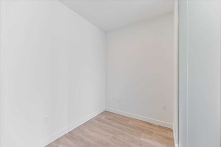 For Lease - 95 Mcmahon Drive Unit# 1908, Toronto, Ontario - Photo 4
