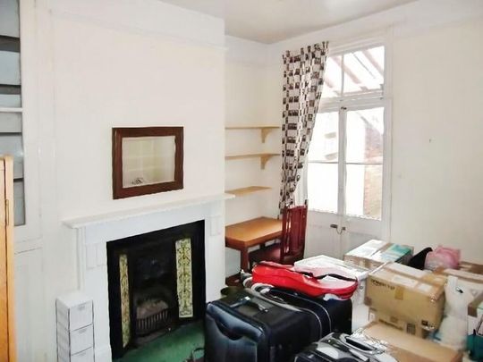 5 bedroom terraced house to rent - Photo 1