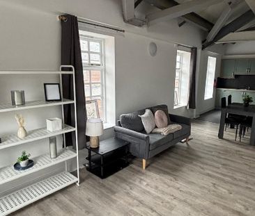 3 bedroom flat to rent - Photo 4