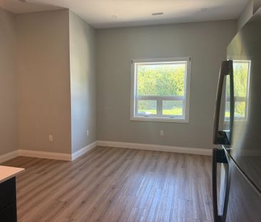 For Lease - 8 Main Street Unit# 4, East Luther Grand Valley, Ontario - Photo 3