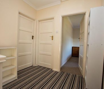 4 bedroom semi-detached house to rent - Photo 1