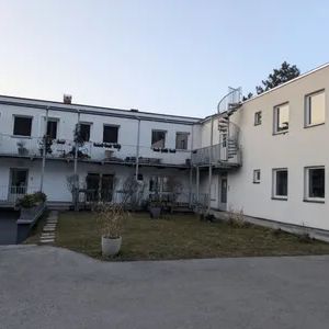 Schöne Wohnung in Wien Weidlingau mit französischem Balkon - Photo 3