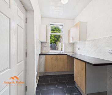 3 bedroom terraced house to rent - Photo 3