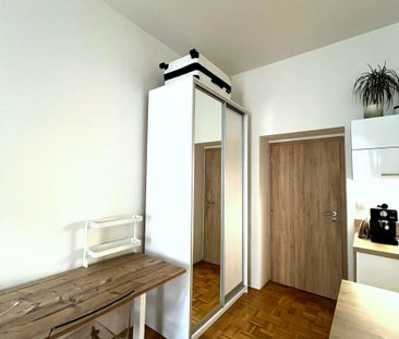 Pronájem bytu Garsoniéra • 29 m² bez realitkyMoskevská, Praha - Vrš... - Photo 2