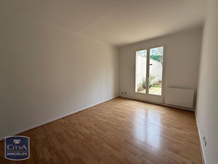 Location Appartement 5 pièces 96m² DIJON 21000 - Photo 2