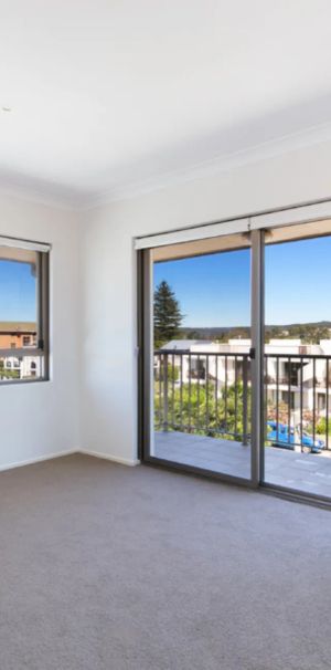 Beachfront Block - Two Bedroom Apartment - Photo 1
