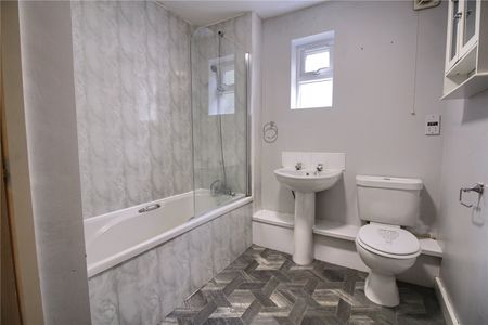 2 bed apartment to rent in Tweed Street, Saltburn-by-the-Sea, TS12 - Photo 4