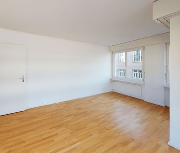 zentrale 2.5 Zimmerwohnung mit Stil und Komfort - Foto 5