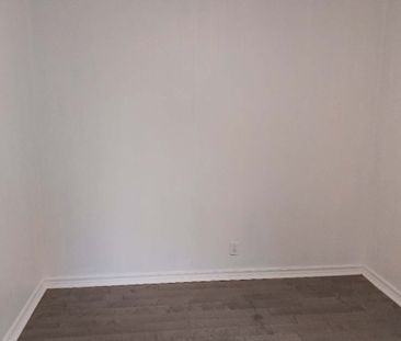 For Lease - 30 Yorkshire Road Unit# Main, Toronto, Ontario - Photo 3