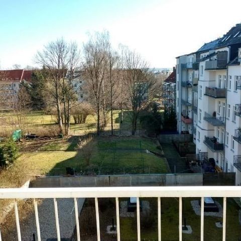 ***Altbaucharme im Jugendstilviertel - helle 4-Raum Wohnung mit Balkon*** - Foto 1