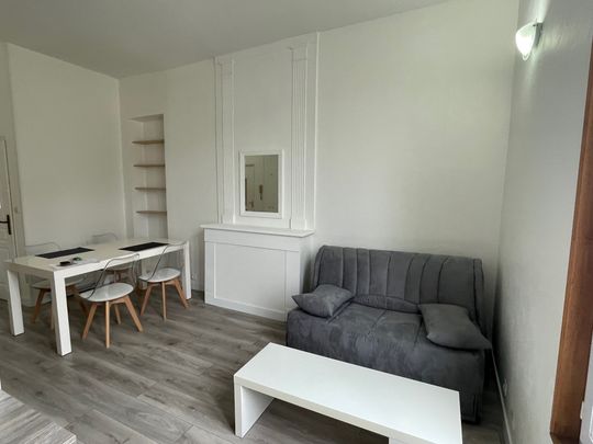Location Appartement 2 pièces 40m² SAUMUR 49400 - Photo 1