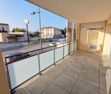 Location Appartement 2 pièces 50m² LE PONTET 84130 - Photo 4