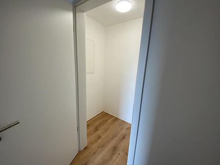 Exklusive, moderne und super schöne 3 Zimmer-Wohnung mit Balkon in guter Nachbarschaft, Am Bürgerhaus 15, Wettenberg - Foto 3