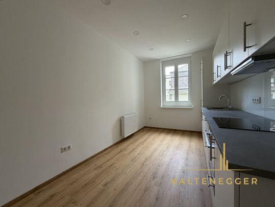 Unbefristet: 2 Zimmer Altbauwohnung saniert in der Herbeckstrasse - Foto 1