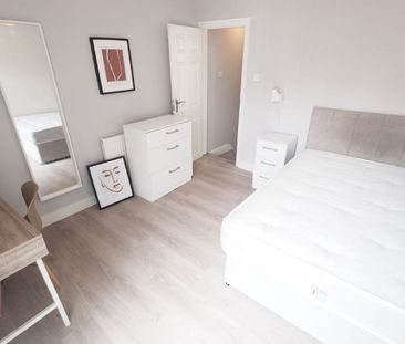 Hawkins Street, Liverpool. - Photo 4