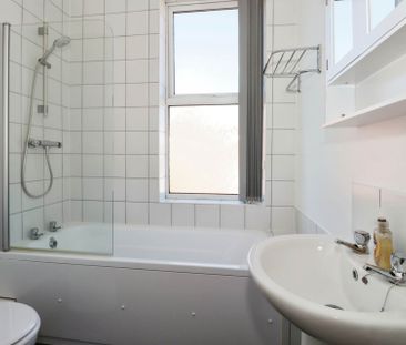 Victoria Road, Bebington - Photo 6