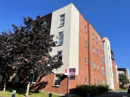 2 bedroom apartment to rent - Photo 1