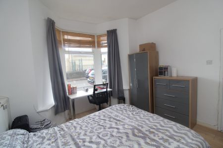 Keppoch Street, Roath, Cardiff - Photo 2