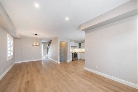 For Lease - 39 Robb Lane, Clarington, Ontario - Photo 2