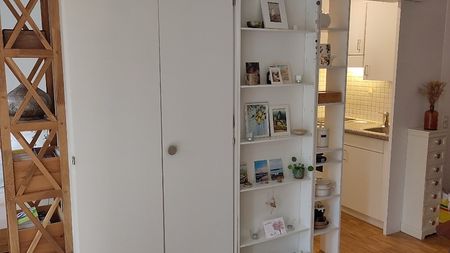 Nur für eine Einzelperson in Bern, möbliert, auf Zeit - Photo 2