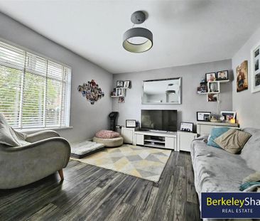 3 bedroom semi-detached house to rent - Photo 3