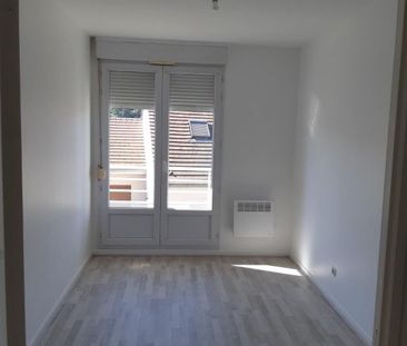 Location Appartement 2 pièces 47m² LONGPERRIER 77230 - Photo 2