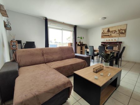 Location Maison 4 pièces 82m² JAUNAY CLAN 86130 - Photo 2