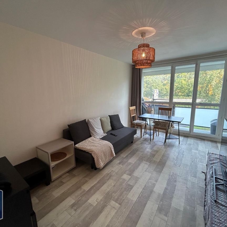 Location Appartement 1 pièce 21m² CHAMBRAY LES TOURS 37170 - Photo 1