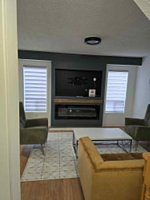 For Lease - 10 Brooking Street, Clarington, Ontario - Photo 1