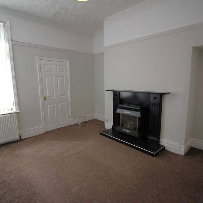 2 bedroom cottage to rent - Photo 1