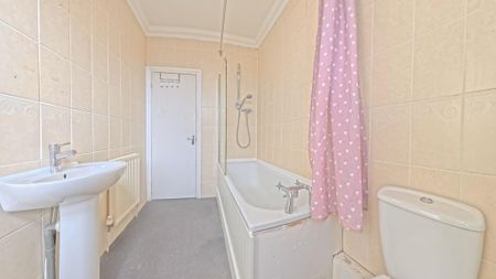 5 bedroom house to rent - Photo 2